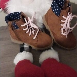 Old Navy Brown Kids Boots with Pink Laces